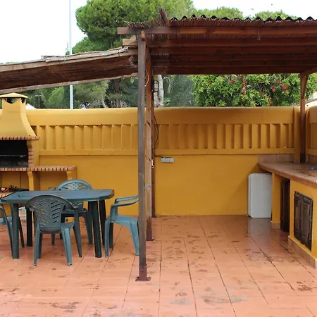 Chalet Popeye Con Piscina 別荘